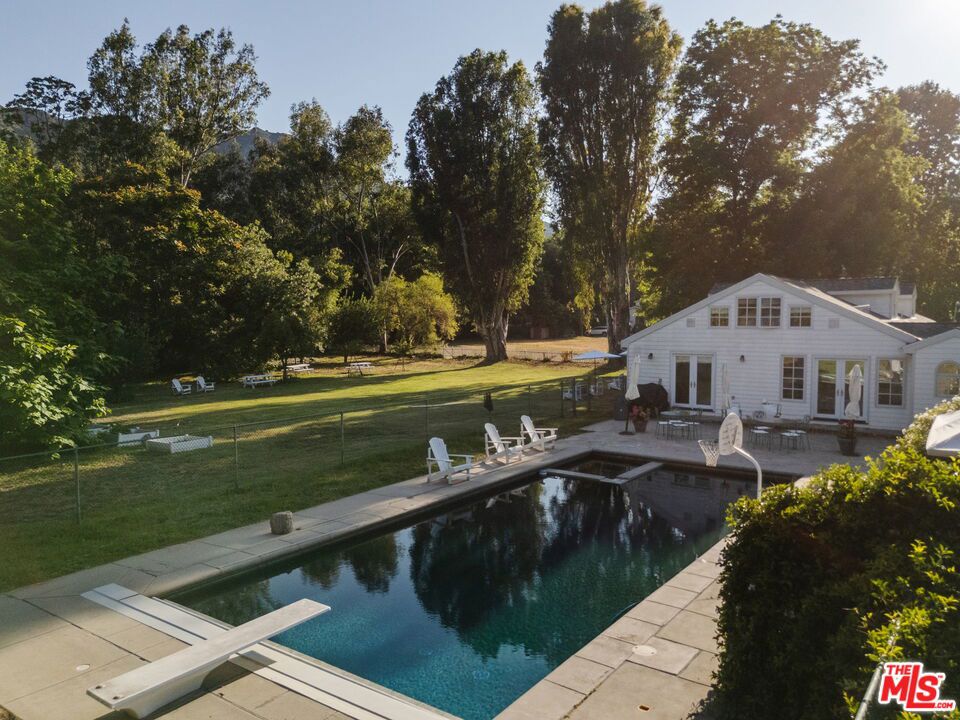 1520 Bonnell Drive