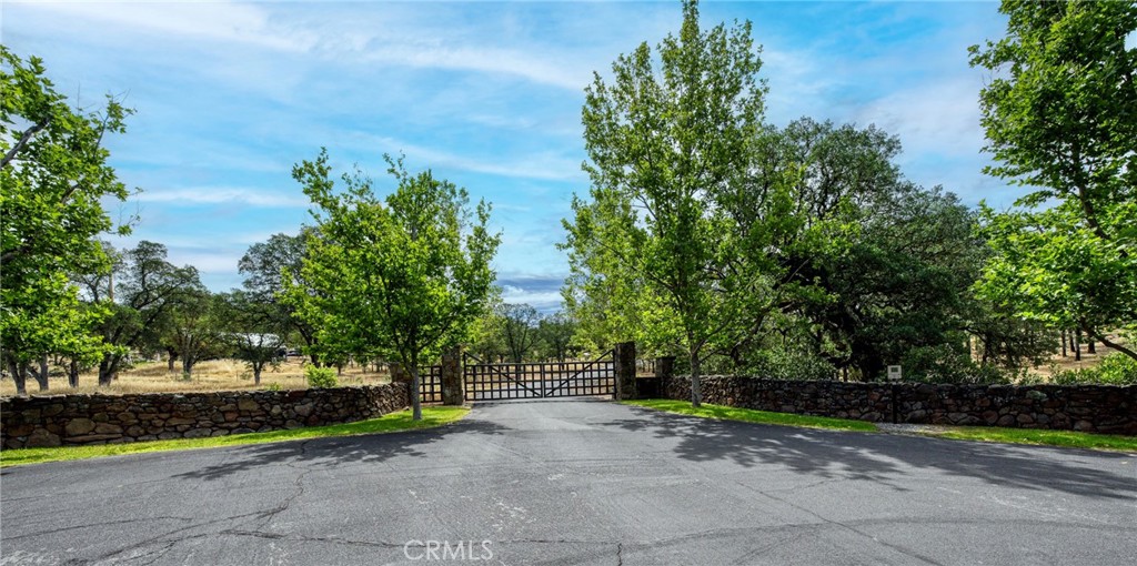 21187 Buckeye Court