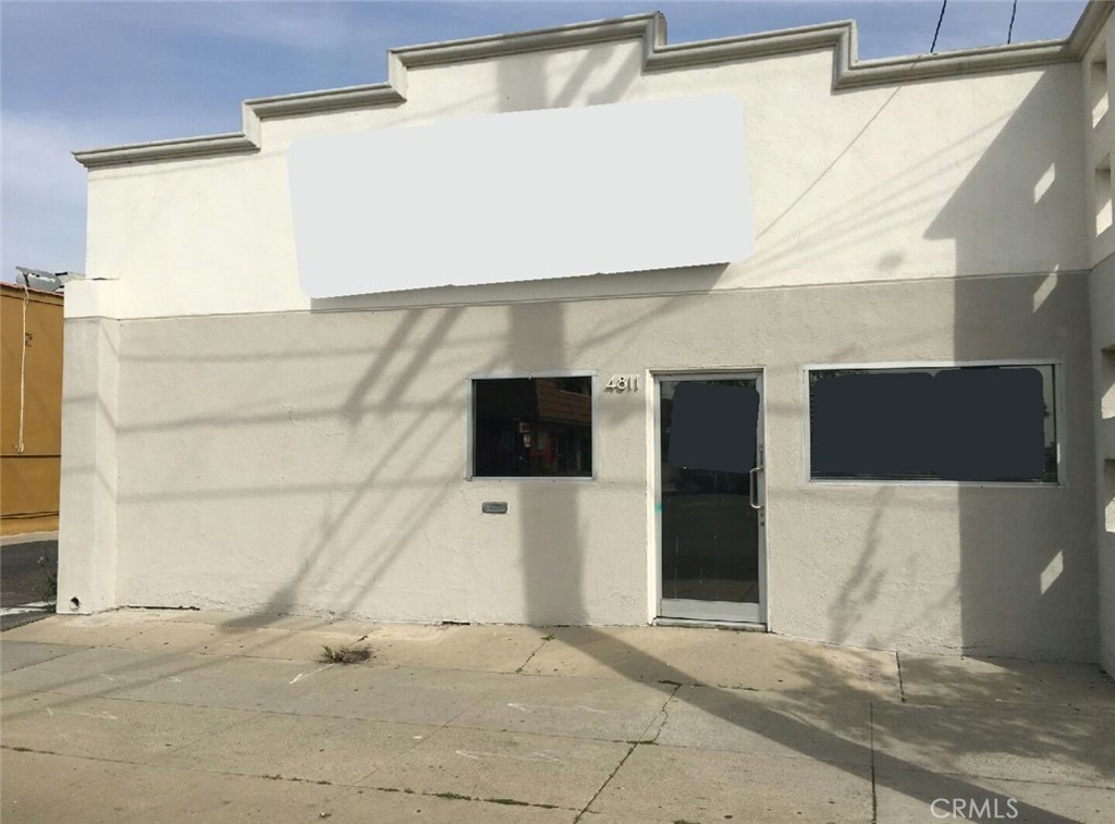 4811 Florence