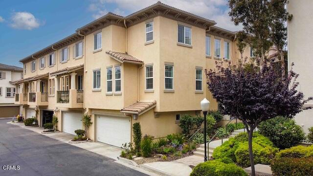1239 Bayside Lane