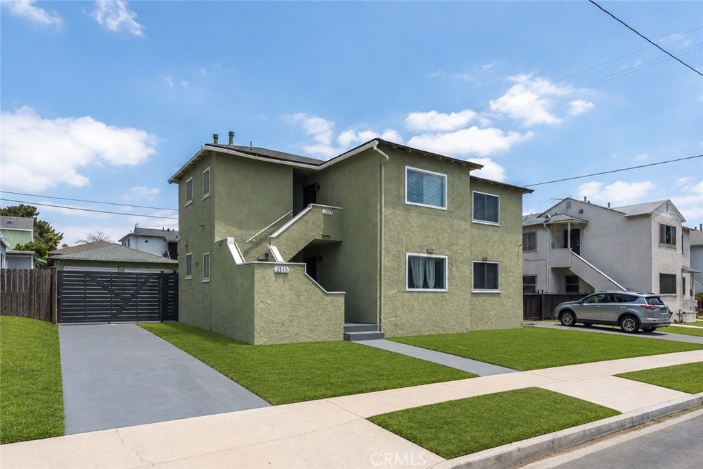 2115 W 103rd Place