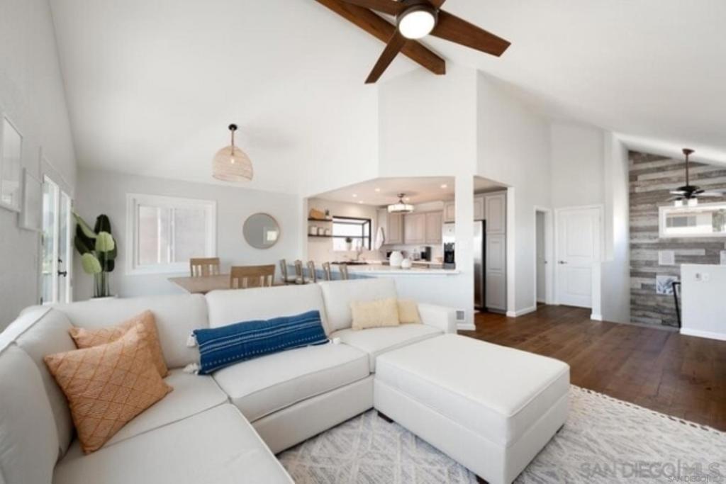 1470 Evergreen