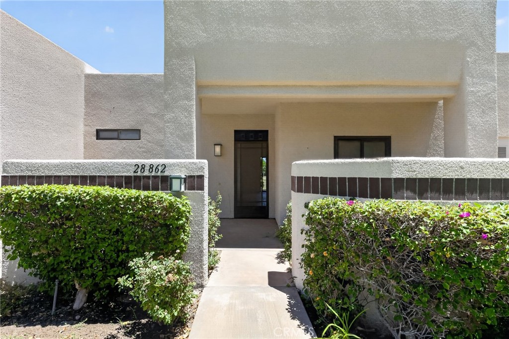 28862 Isleta Court