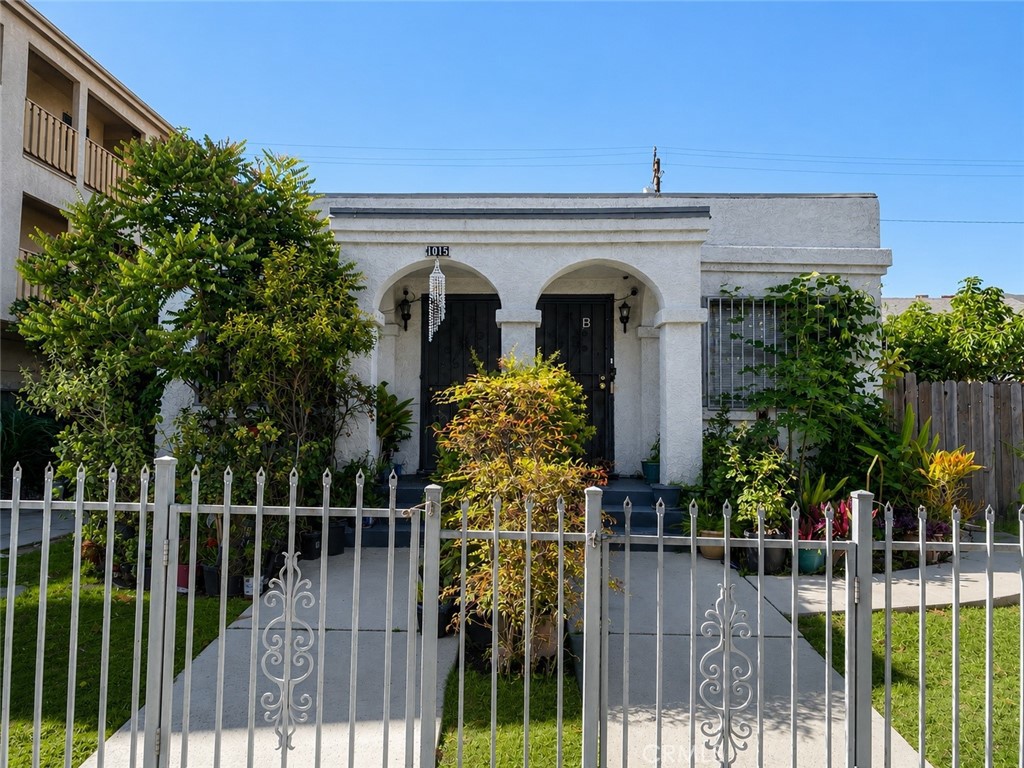 1015 Dawson Avenue