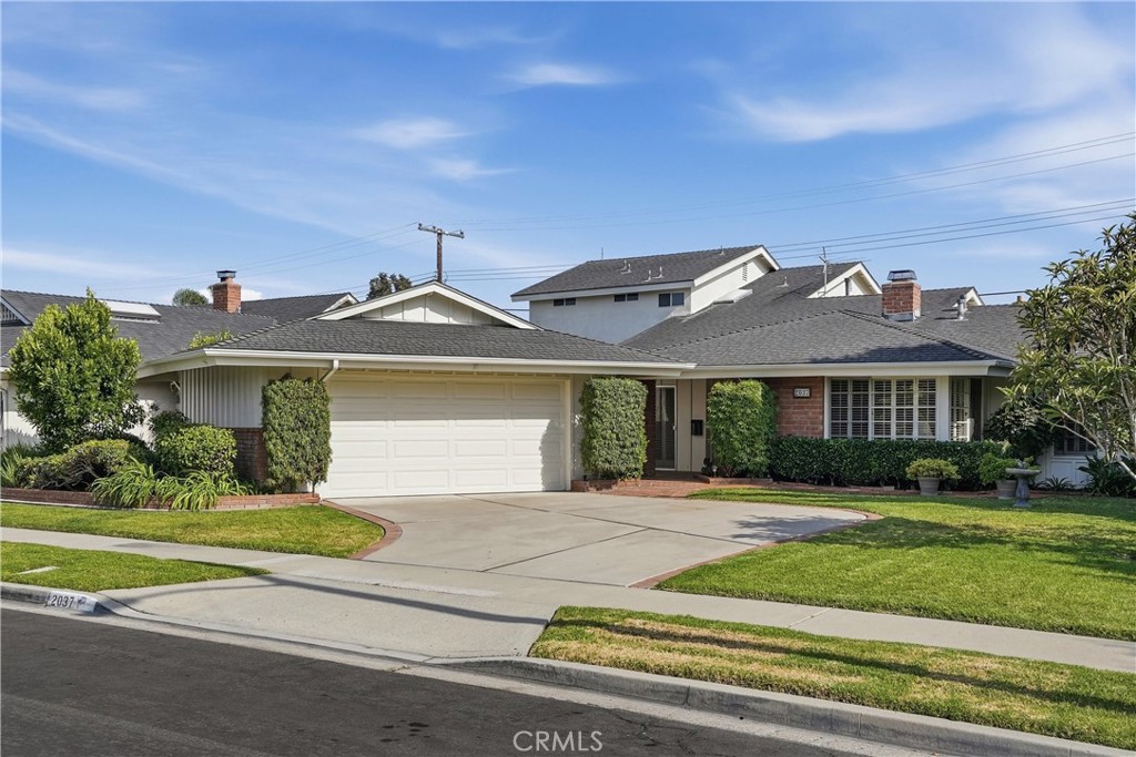 2037 S Capella Court