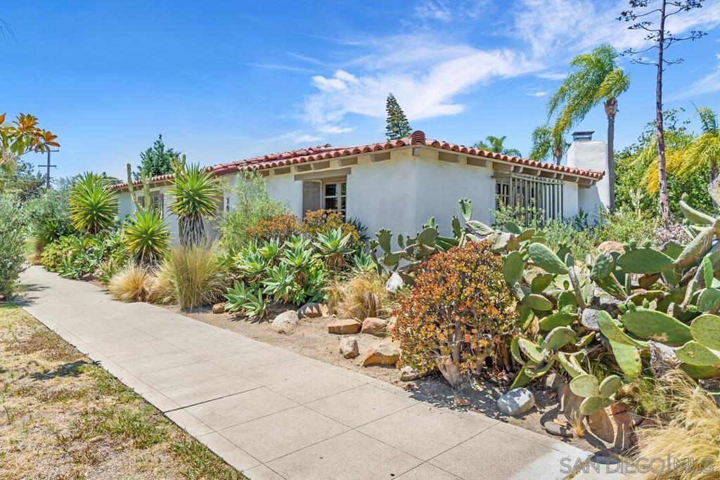200 Palm Avenue