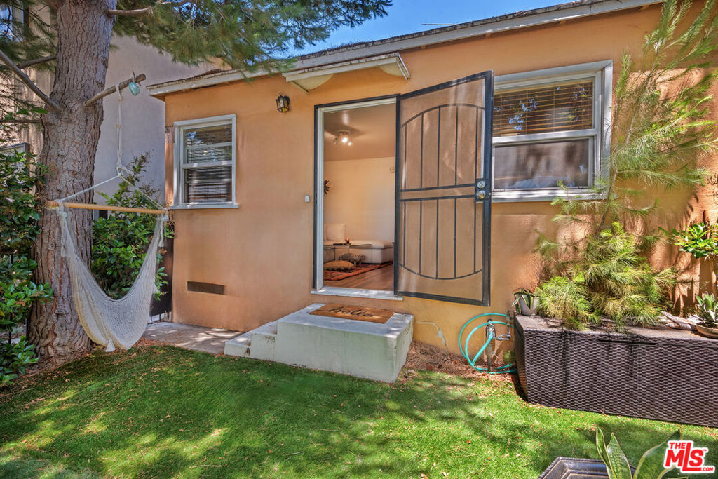 13013 Venice Boulevard