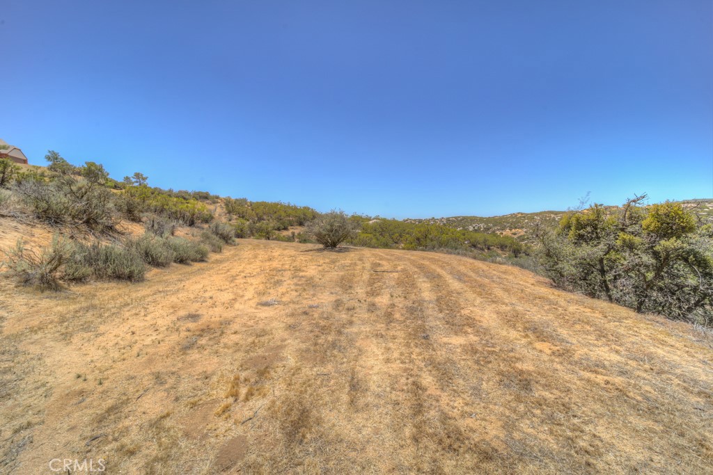 48805 Leaning Rock Court