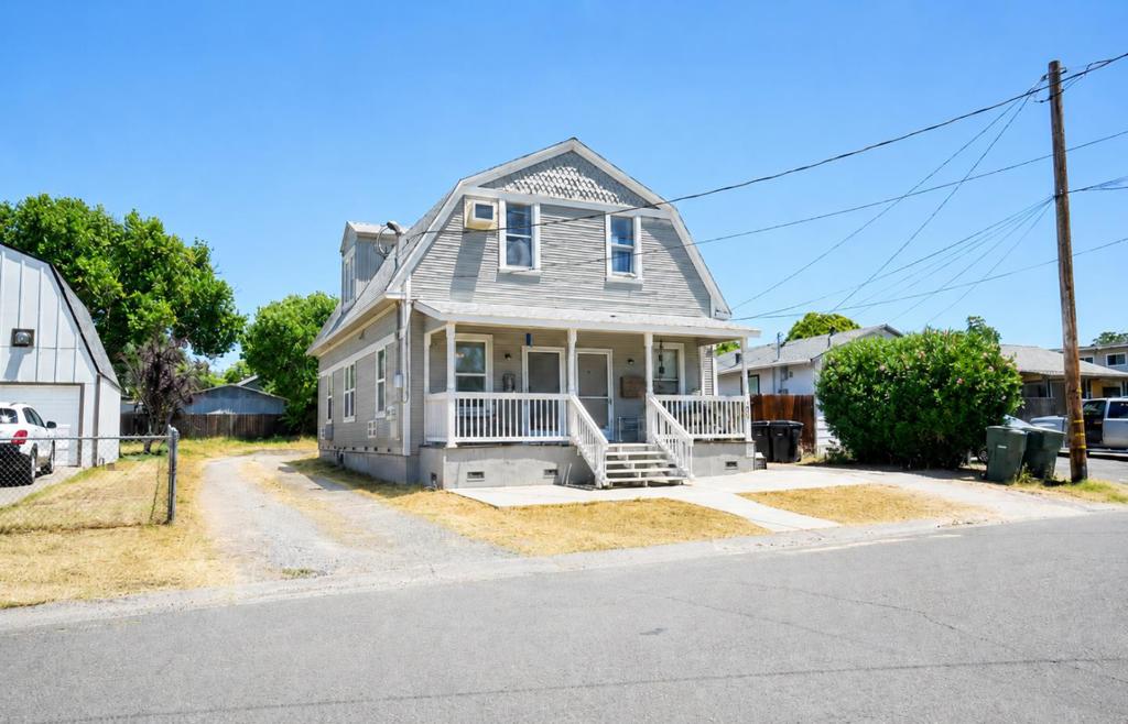 130 Grape Street