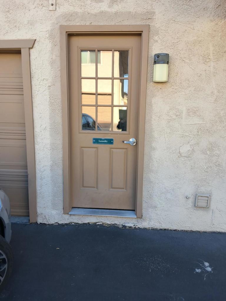 72599 Edgehill Drive 3