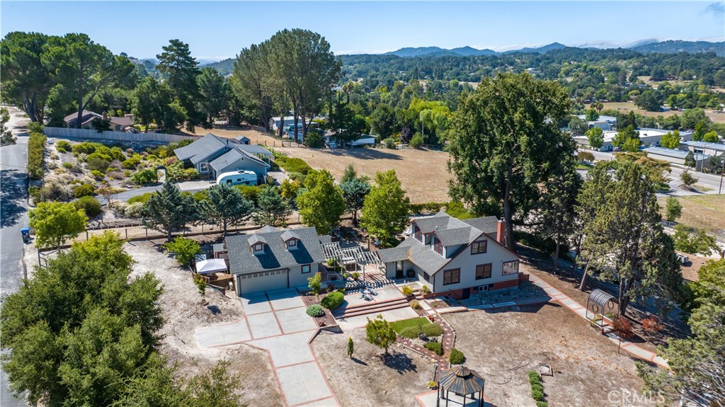 3155 El Camino Real