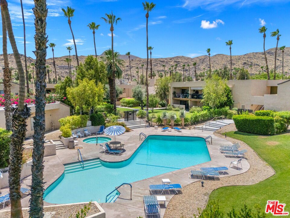 5300 E Waverly Drive 4202