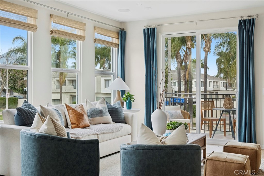 641 E. Mission Boulevard