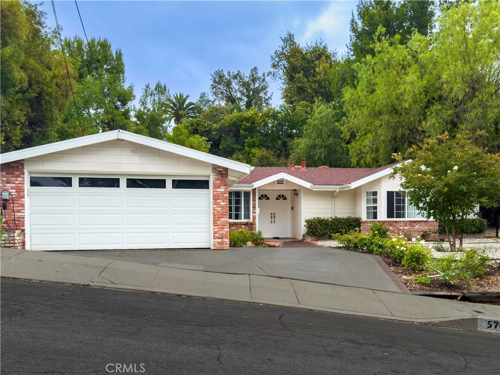 5708 Mcdonie Avenue