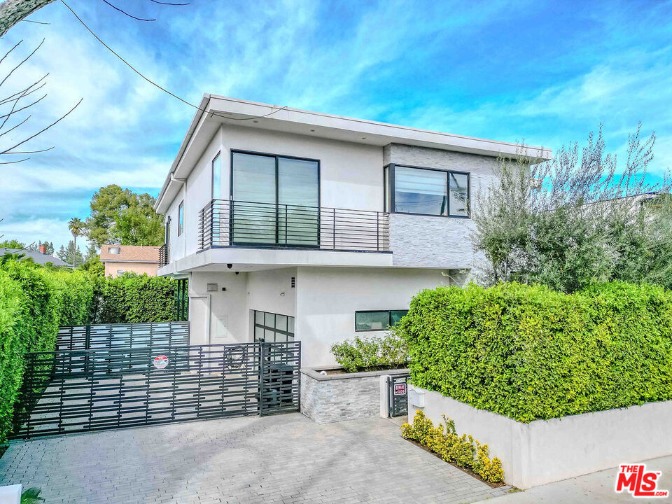 13311 W Magnolia Boulevard