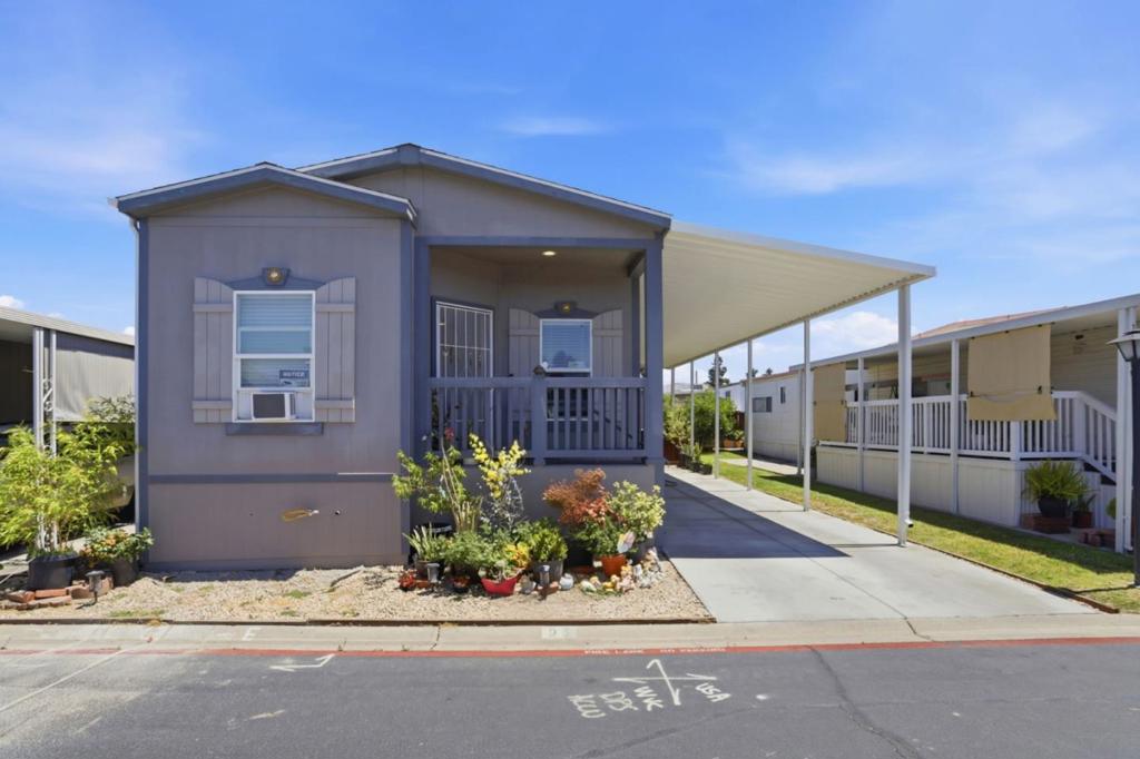 555 Umbarger Road 96