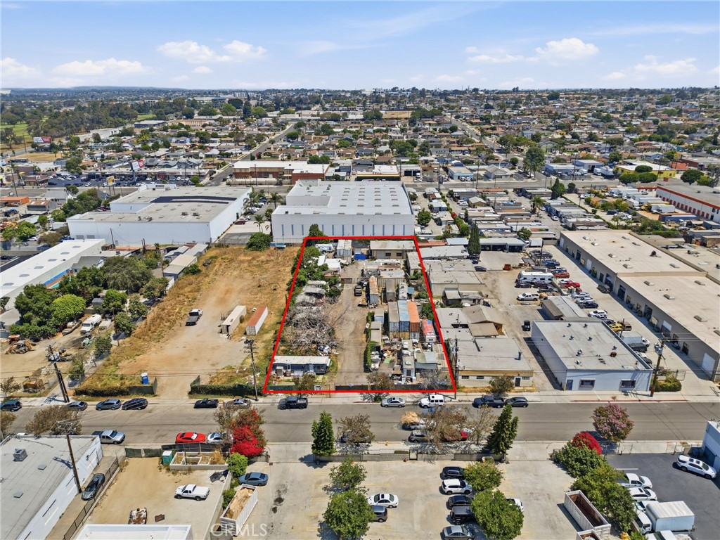 1635 W 130th