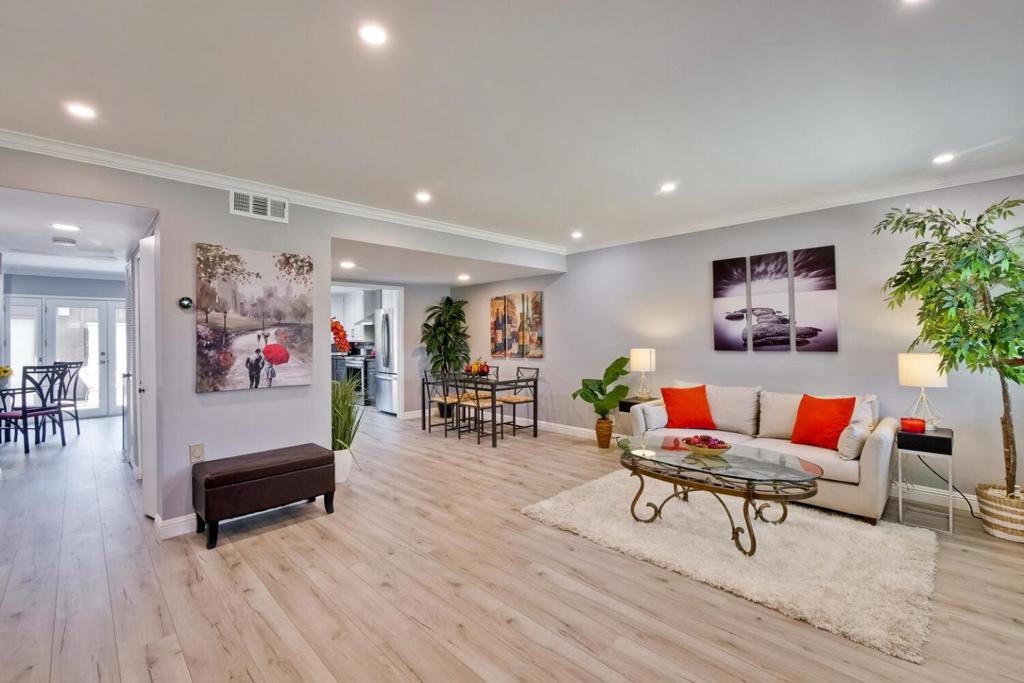 793 Sweetwater Way
