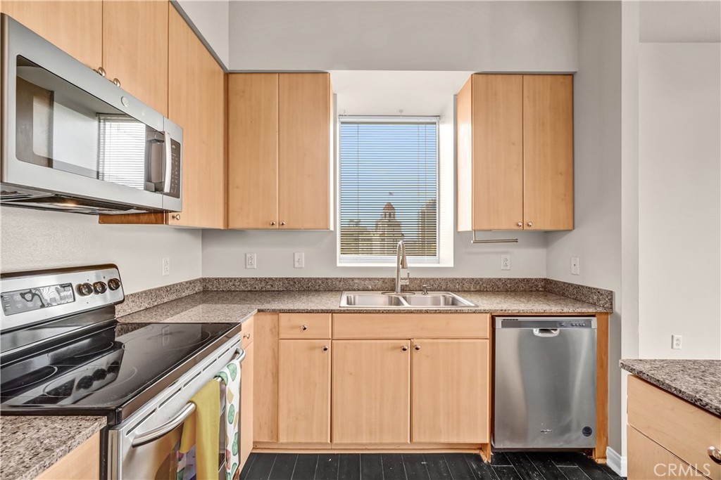 388 E Ocean Boulevard 1514