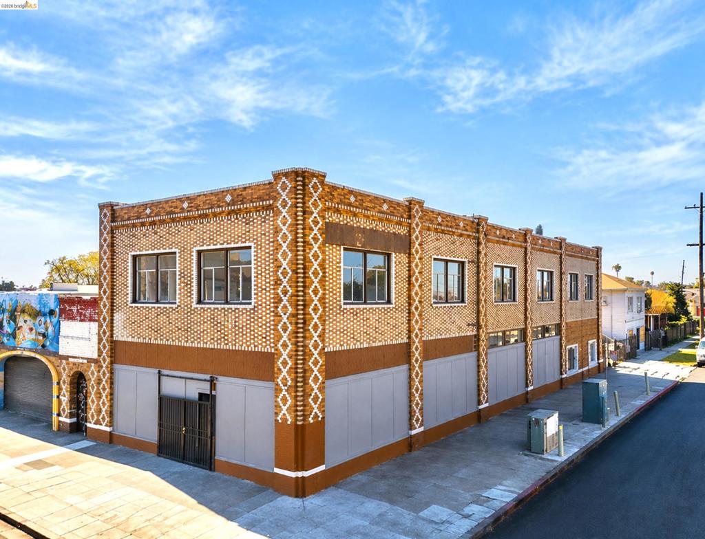 8801 International Blvd