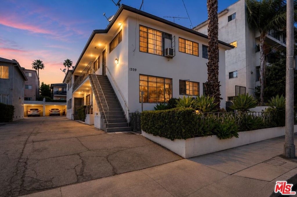 1339 N Vista Street