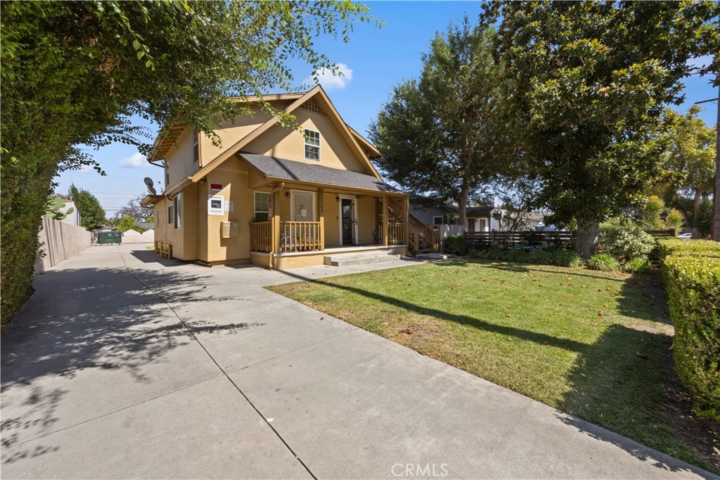 190 S Craig Avenue