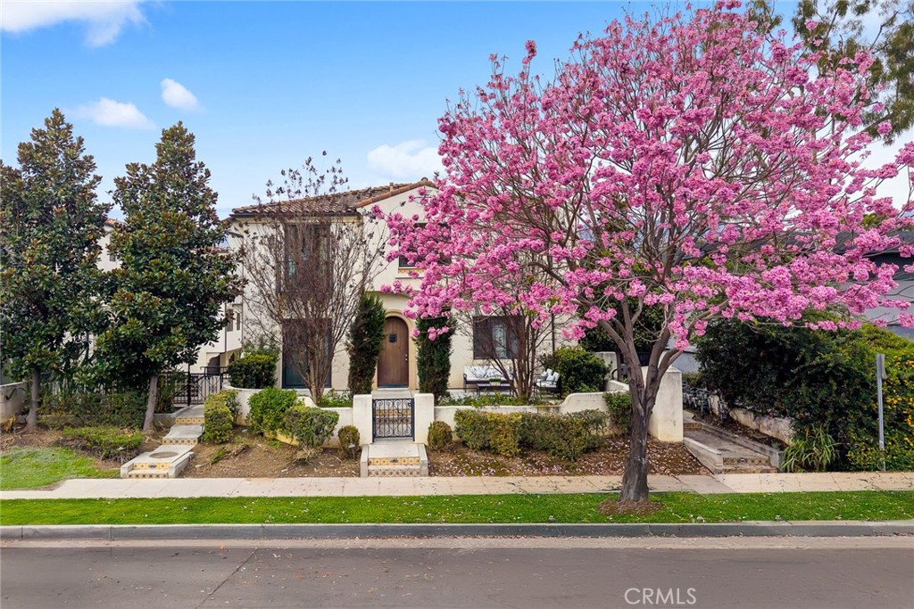 1088 Sunset Boulevard A