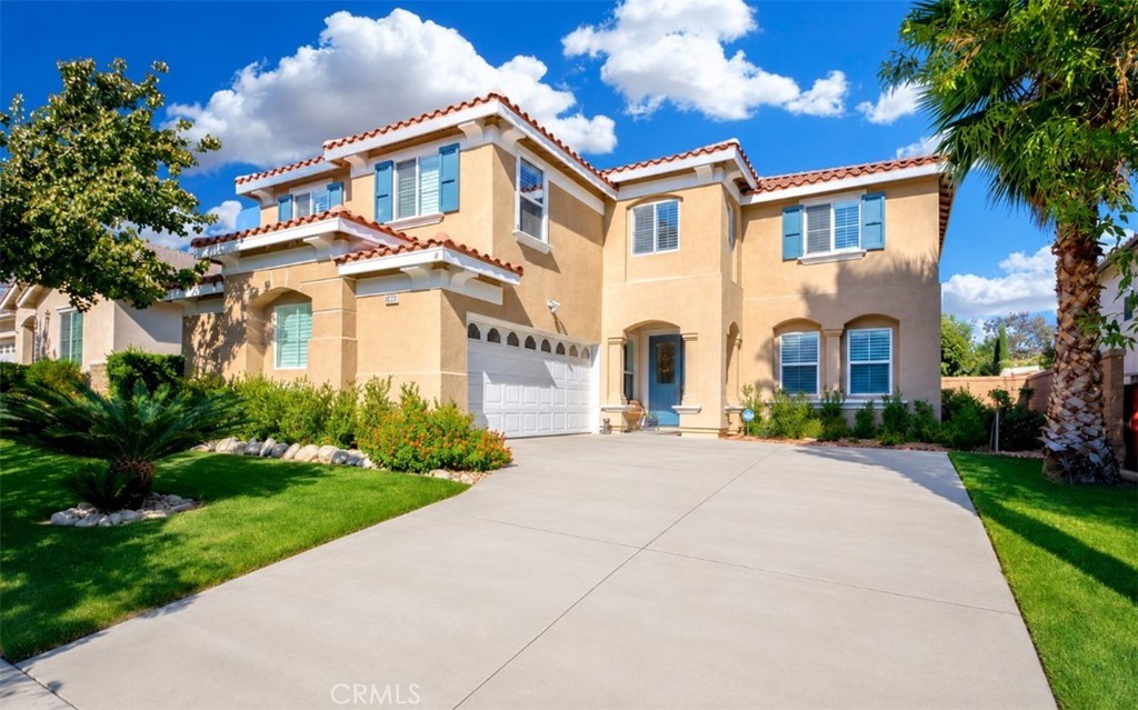 1826 Pinnacle