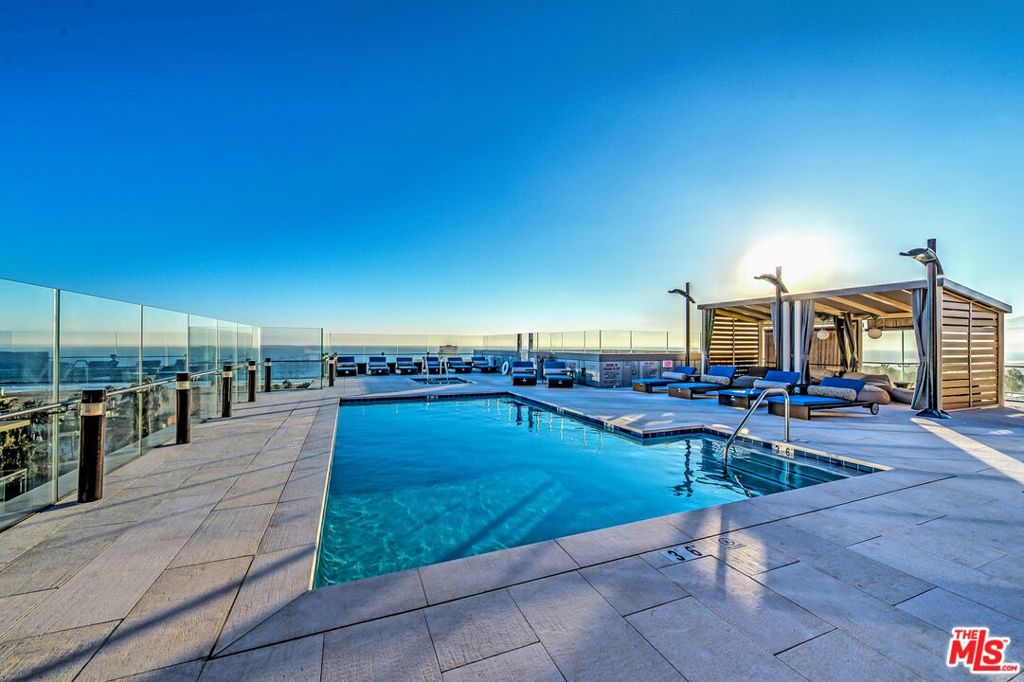 1755 Ocean Avenue Apt 707