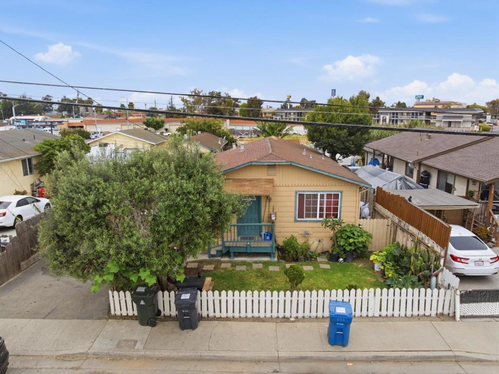 127 N Madeira Avenue