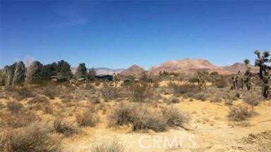 7494 Mojave Tropico Rd