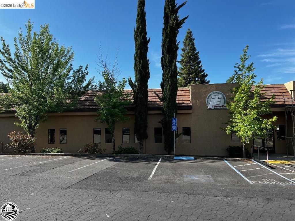 21091 Longeway Rd #A & B