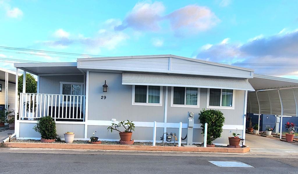 445 Orange Ave. Spc 29