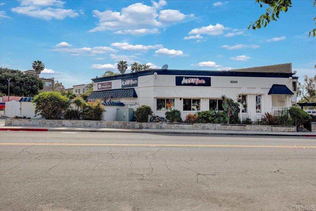 3050 Pio Pico Drive