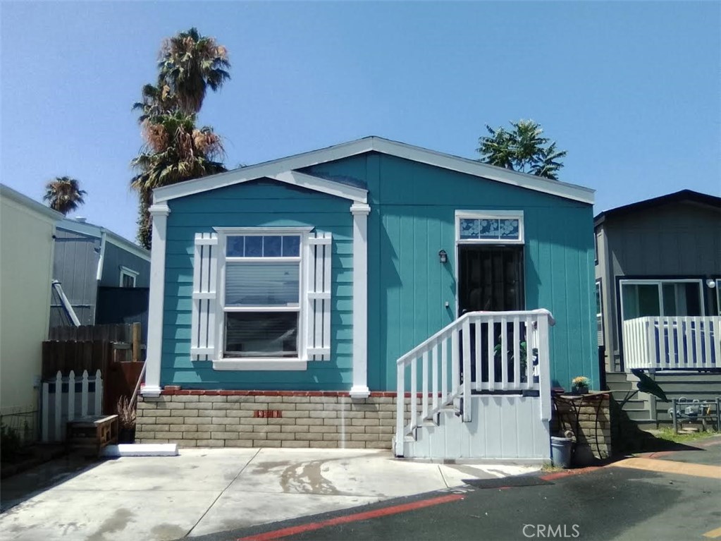 12301 San Fernando 513