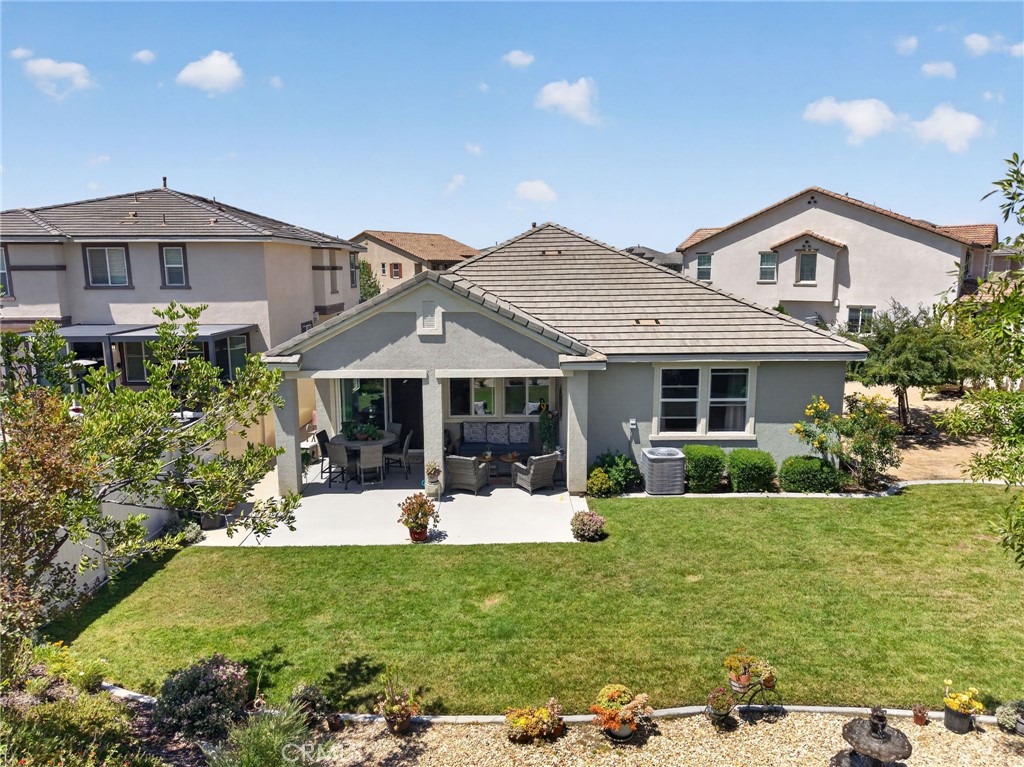31280 Whistling Acres