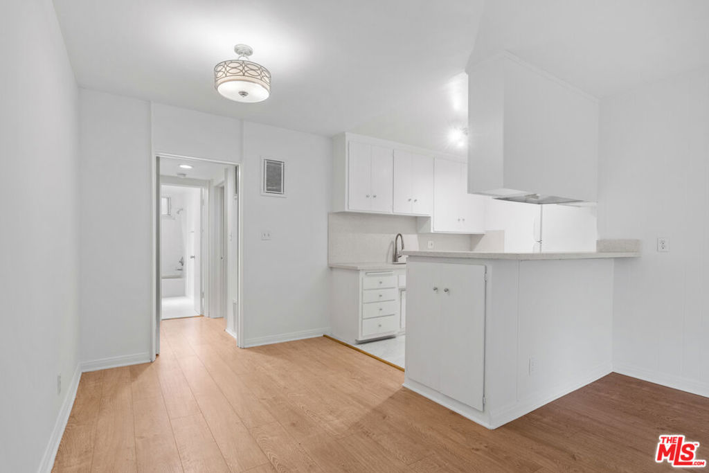 7712 Paseo Del Rey 4