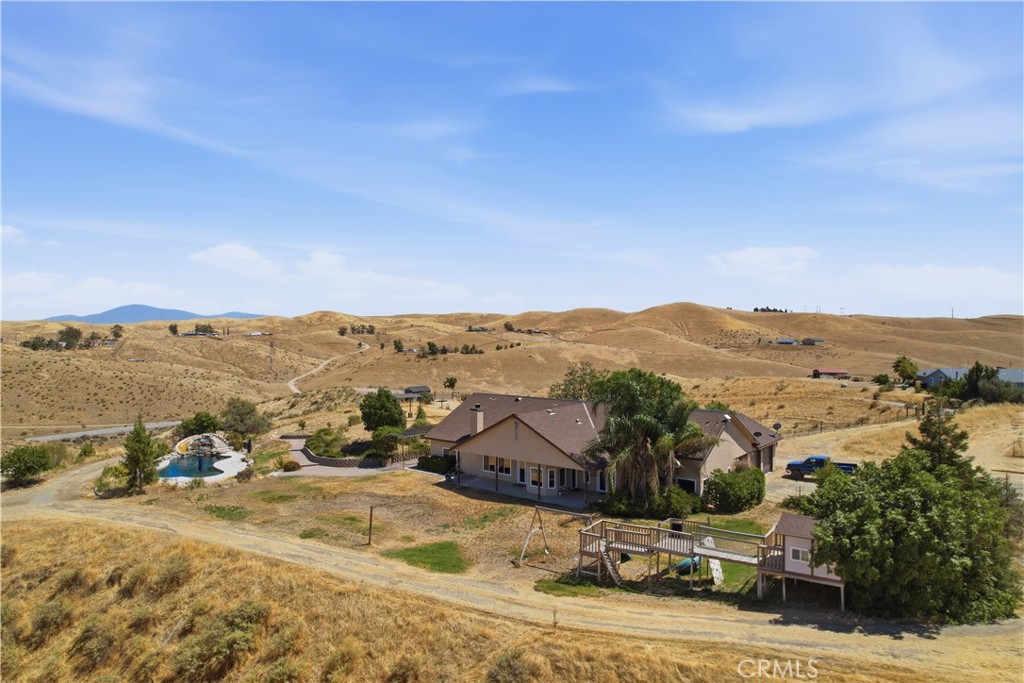 9701 S Granite