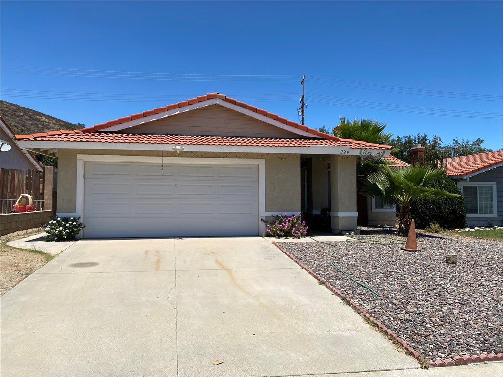226 White Oak