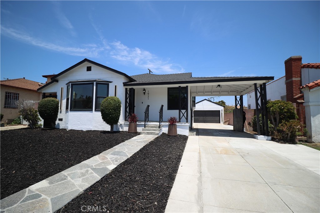 1921 W 94th Street