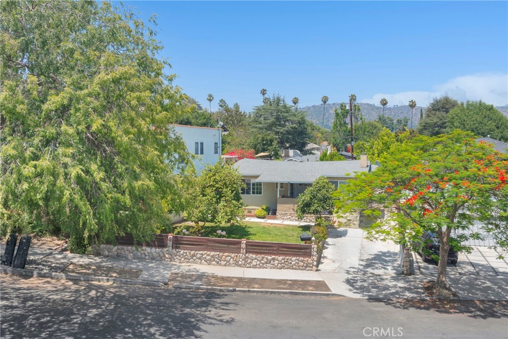 2415 Langdale