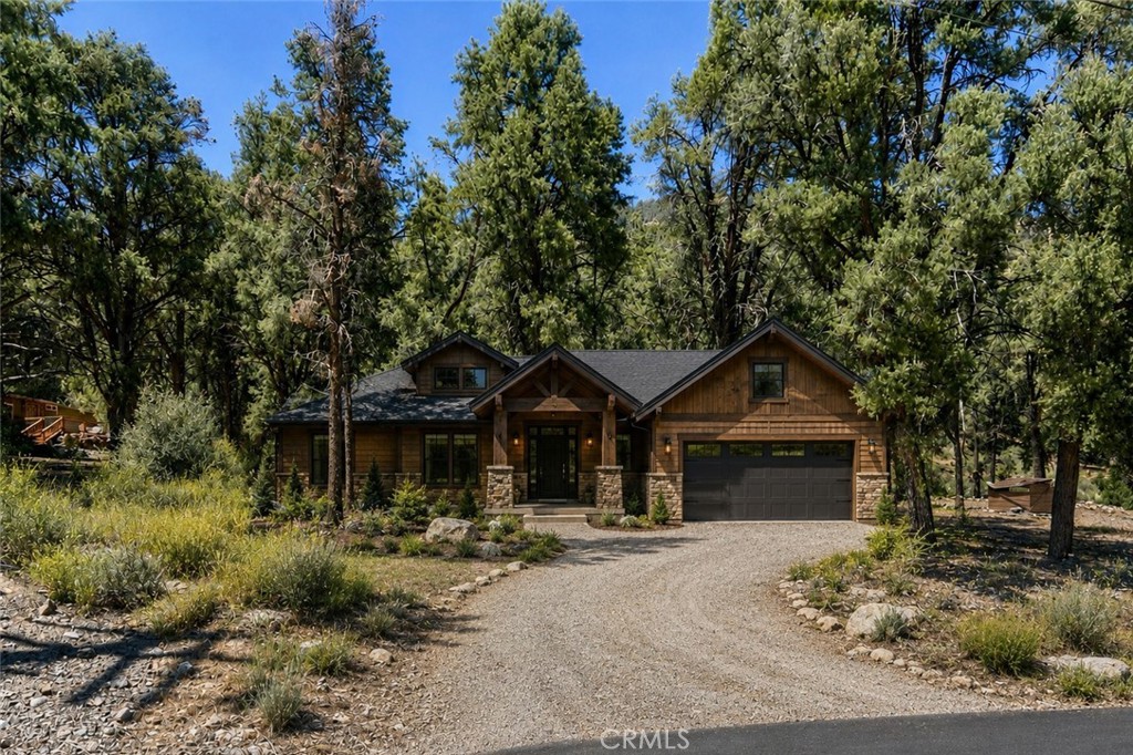16525 Grizzly Drive