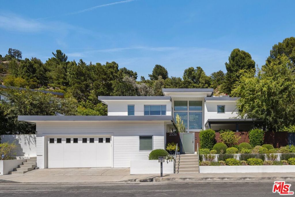 2536 Pesquera Drive