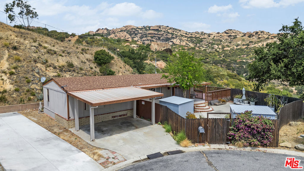 24425 Woolsey Canyon Road 11