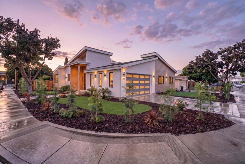 806 Emily Drive