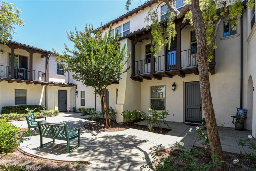 3980 E Bethany 5