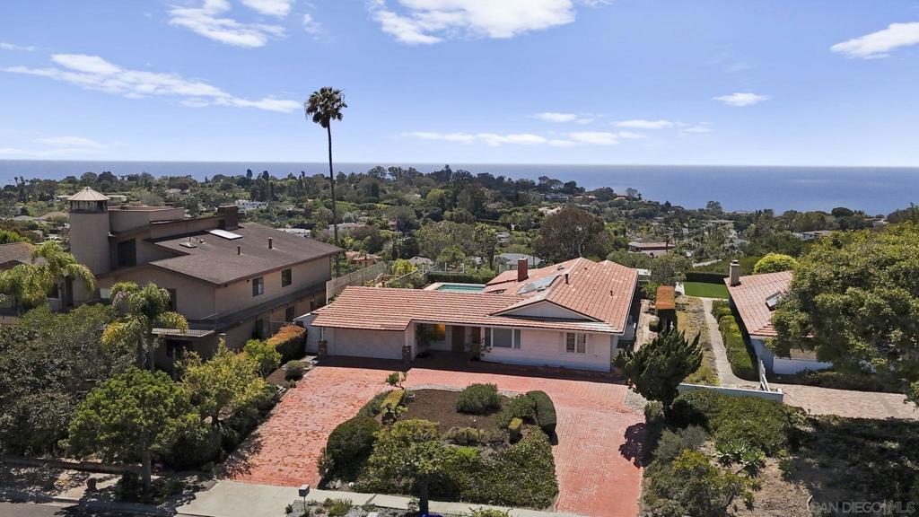 6432 Cardeno Dr
