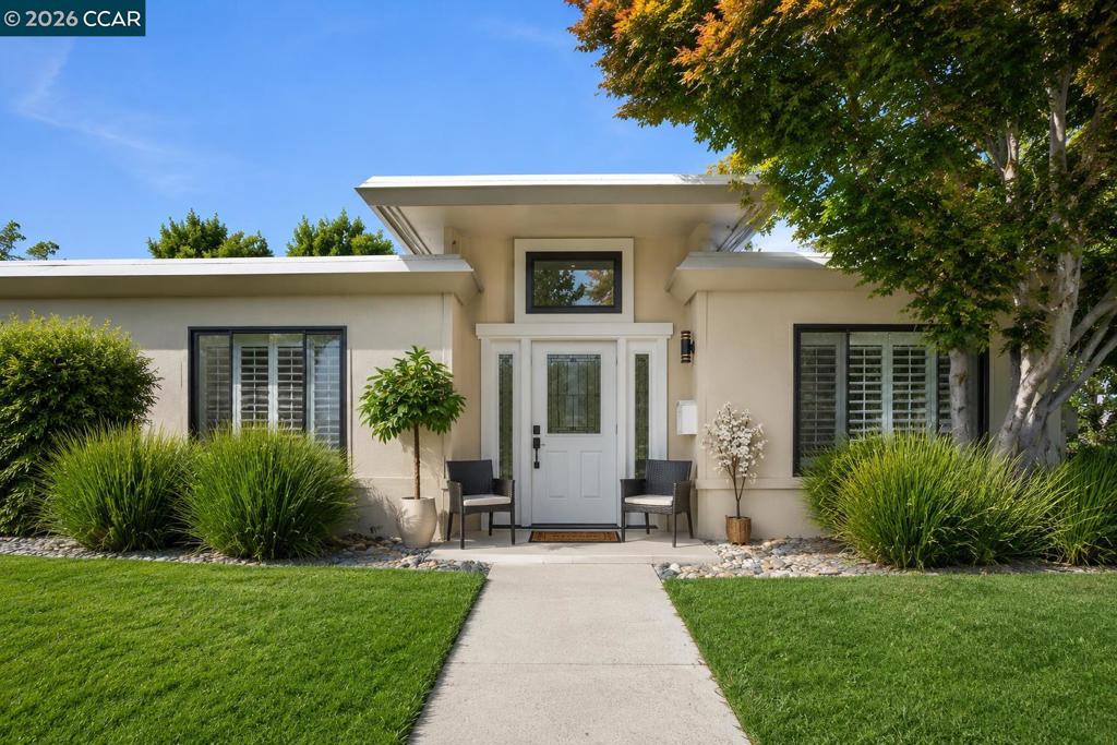 1124 Oakmont Drive 4