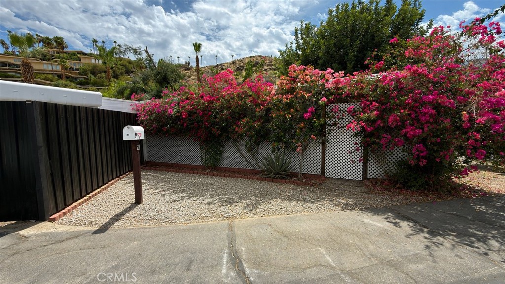 27 Jupiter st