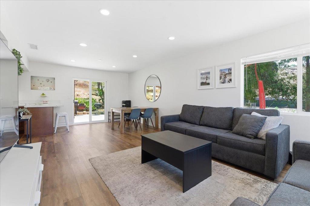 11305 7 Rocky Ln